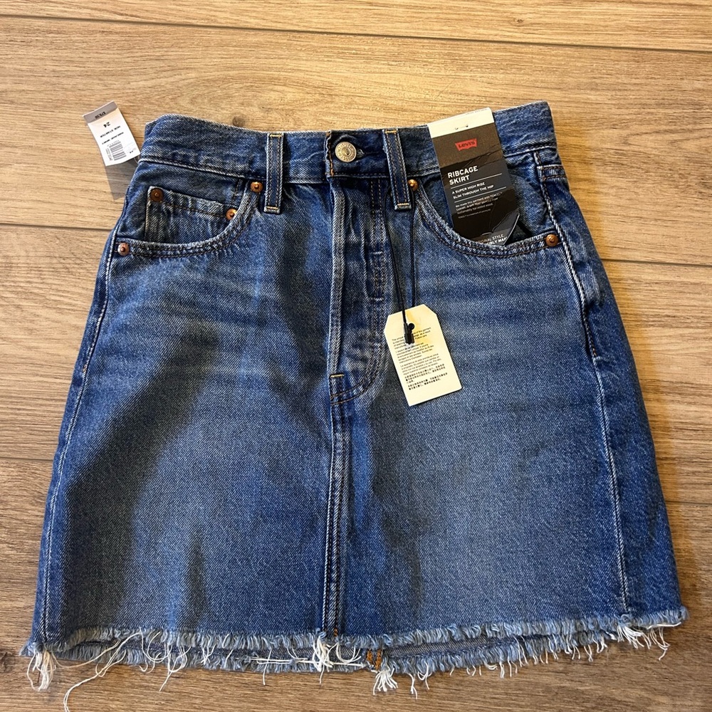 Levi's Ribcage Denim Skirt